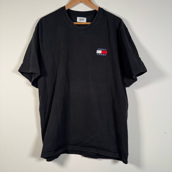 Tommy Hilfiger Patch Heavyweight Black T-Shirt size XXL - Picture 1 of 6